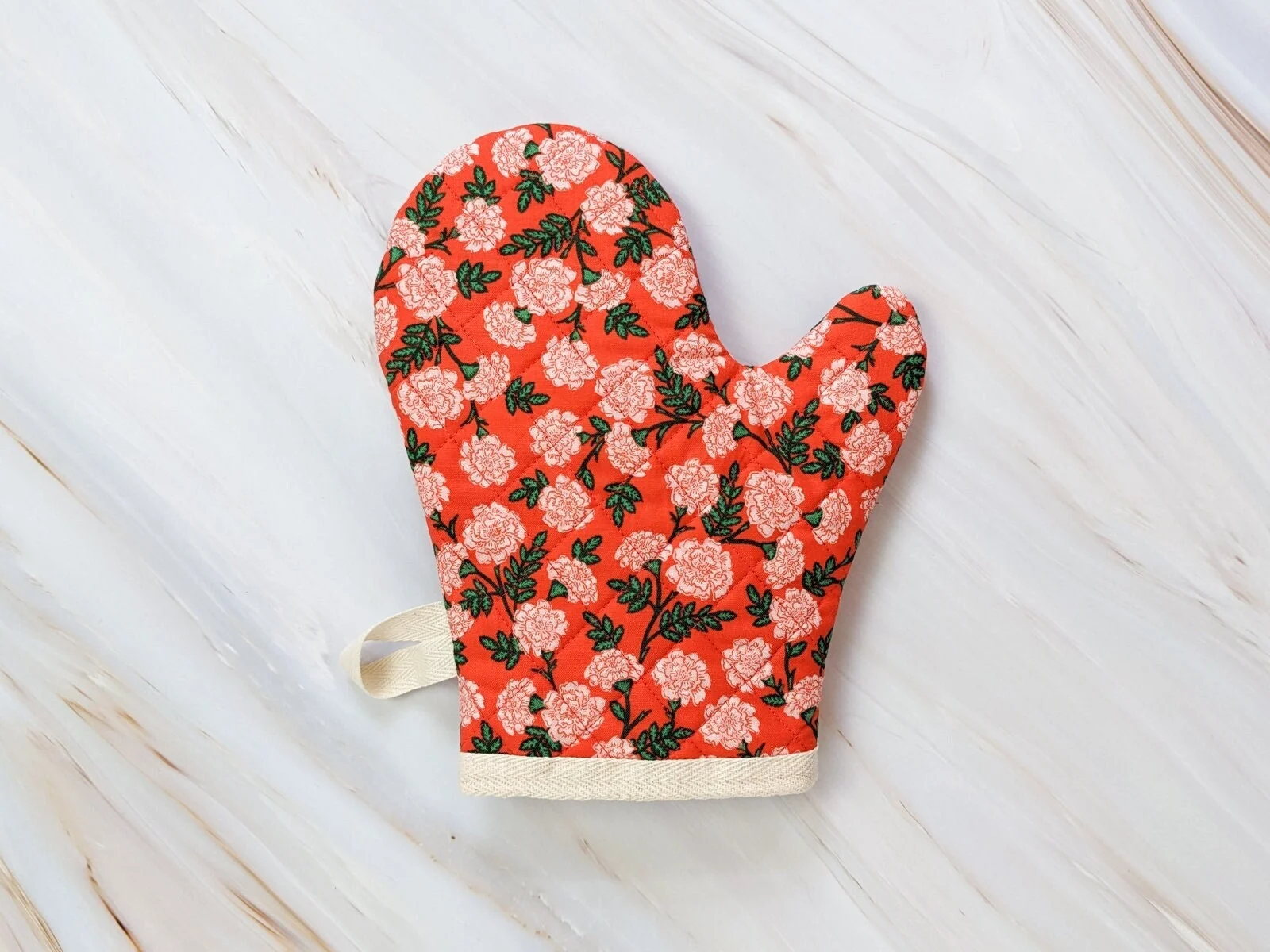 Dianthus Red  Floral Oven Mitt