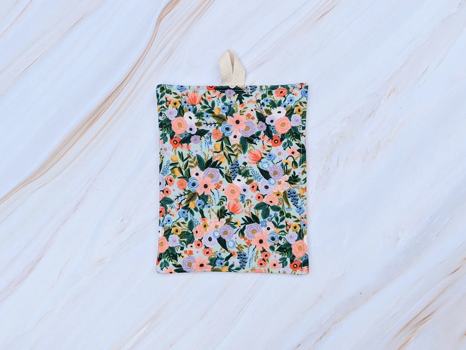 Petite Print Garden Party Mint Floral Pot Holder