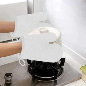 Arabic White Pattern Heat Resistant Oven Mitts Pot Holders Set