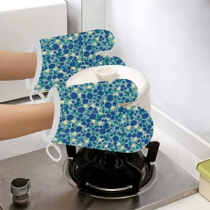 Blueberry Design Pattern Heat Resistant Oven Mitts Pot Holders Set
