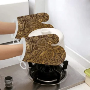 Cacao Beans Tribal Polynesian Pattern Background Heat Resistant Oven Mitts Pot Holders Set