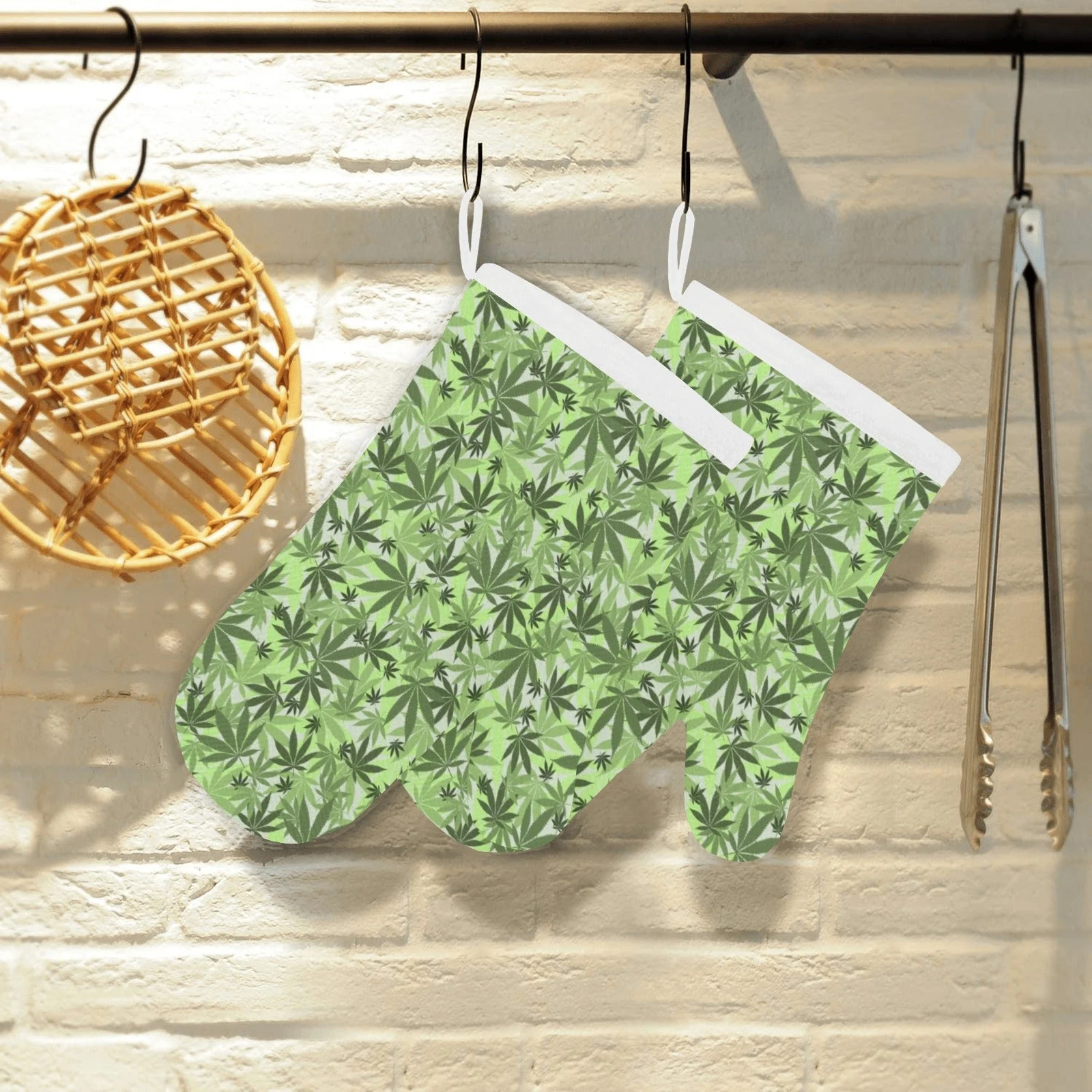 Canabis Marijuana Weed Pattern Print Design 01 Heat Resistant Oven Mitts Pot Holders Set Canabis Marijuana Weed Pattern Print Design 01 Heat Resistant Oven Mitts Pot Holders Set