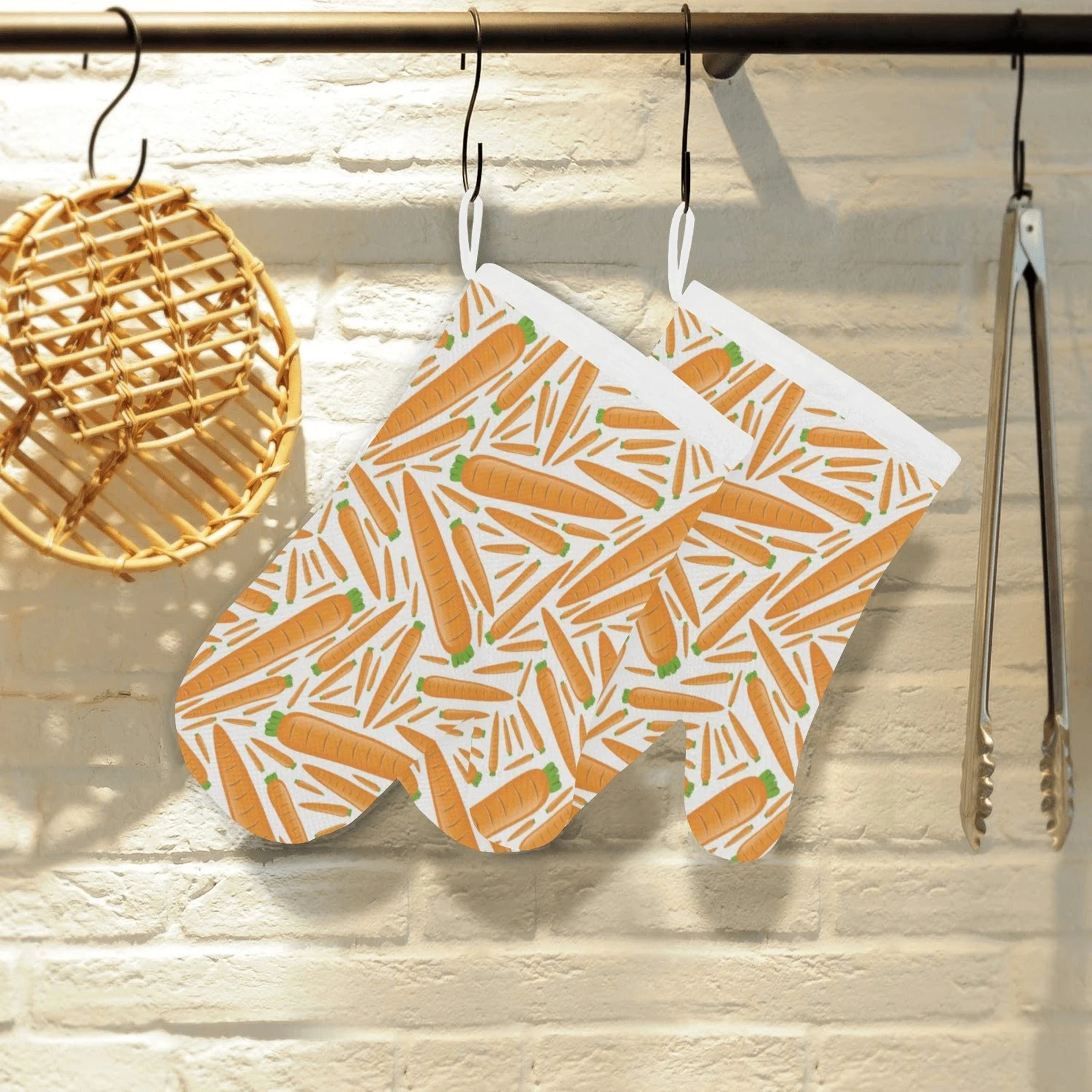 Carrot Pattern Print Design 02 Heat Resistant Oven Mitts Pot Holders Set Carrot Pattern Print Design 02 Heat Resistant Oven Mitts Pot Holders Set