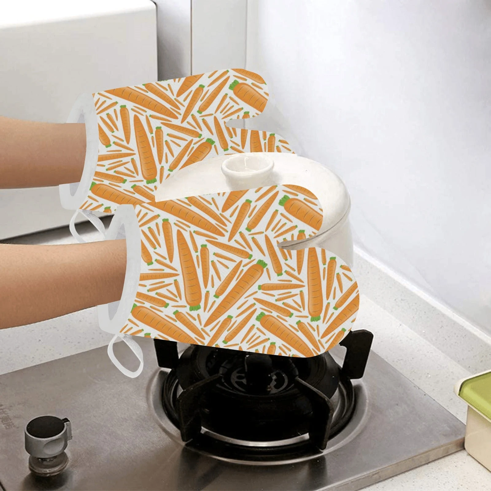 Carrot Pattern Print Design 02 Heat Resistant Oven Mitts Pot Holders Set Carrot Pattern Print Design 02 Heat Resistant Oven Mitts Pot Holders Set