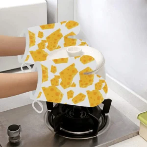 Cheese Slice Pattern Heat Resistant Oven Mitts Pot Holders Set