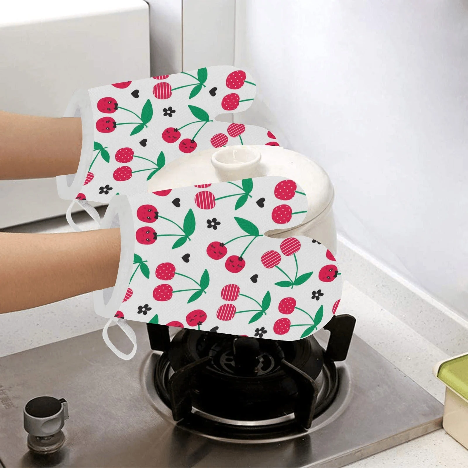Cherry Pattern White Background Heat Resistant Oven Mitts Pot Holders Set Cherry Pattern White Background Heat Resistant Oven Mitts Pot Holders Set