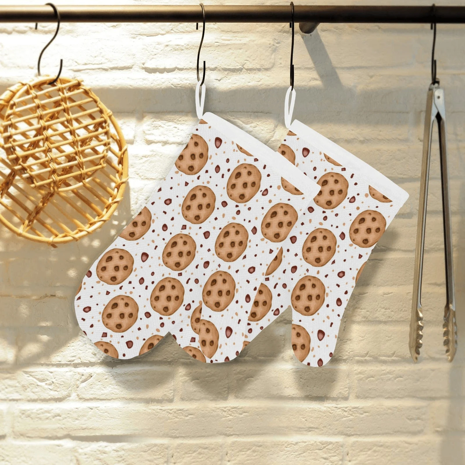 Chocolate Chip Cookie Pattern Heat Resistant Oven Mitts Pot Holders Set Chocolate Chip Cookie Pattern Heat Resistant Oven Mitts Pot Holders Set
