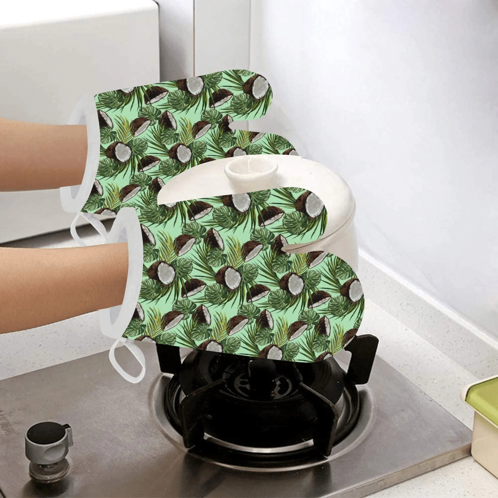 Coconut Pattern Print Design 02 Heat Resistant Oven Mitts Pot Holders Set Coconut Pattern Print Design 02 Heat Resistant Oven Mitts Pot Holders Set