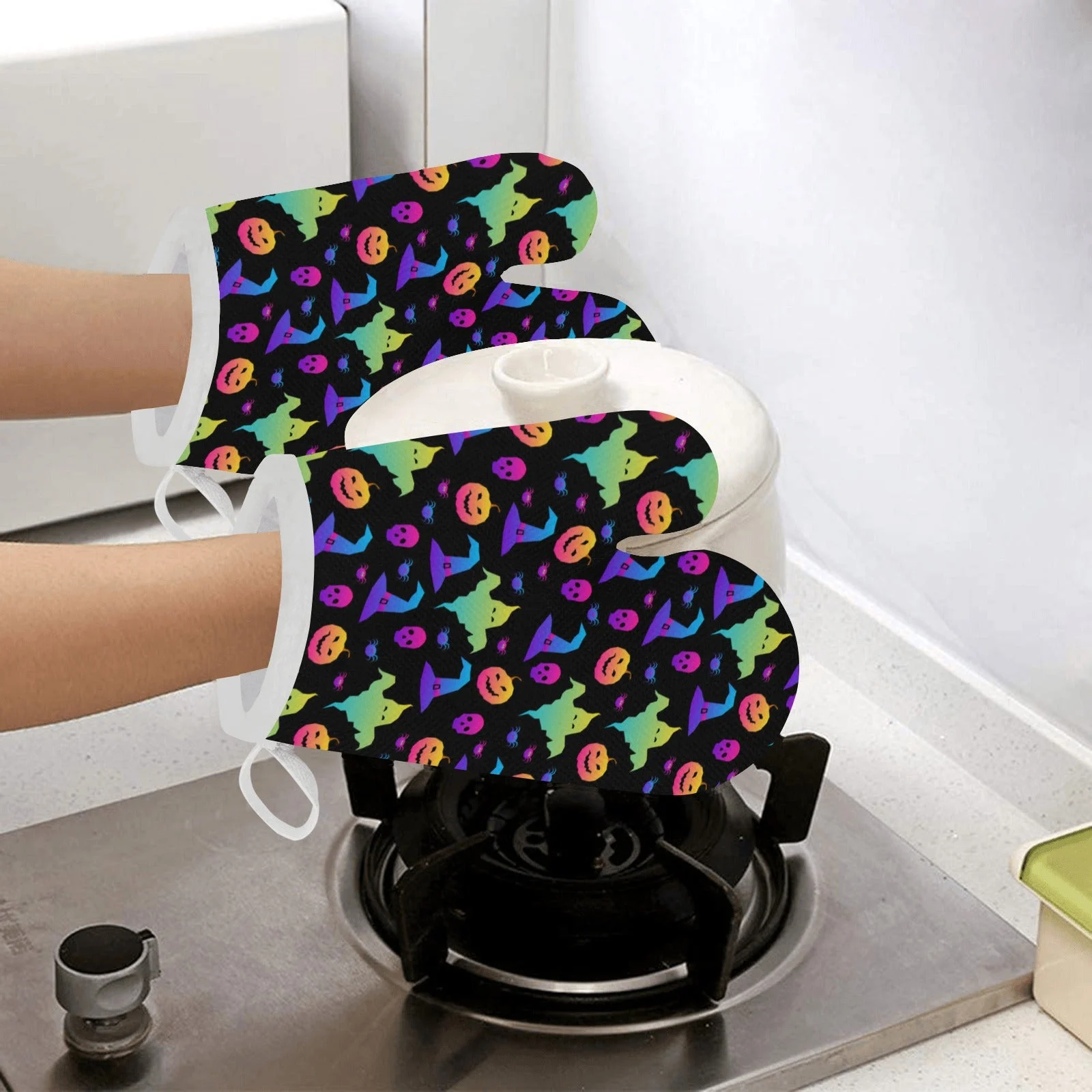 Colorful Halloween Background Heat Resistant Oven Mitts Pot Holders Set Colorful Halloween Background Heat Resistant Oven Mitts Pot Holders Set