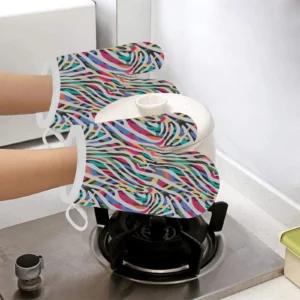 Colorful Zebra Skin Pattern Heat Resistant Oven Mitts Pot Holders Set