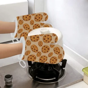 Cookie Pattern Heat Resistant Oven Mitts Pot Holders Set