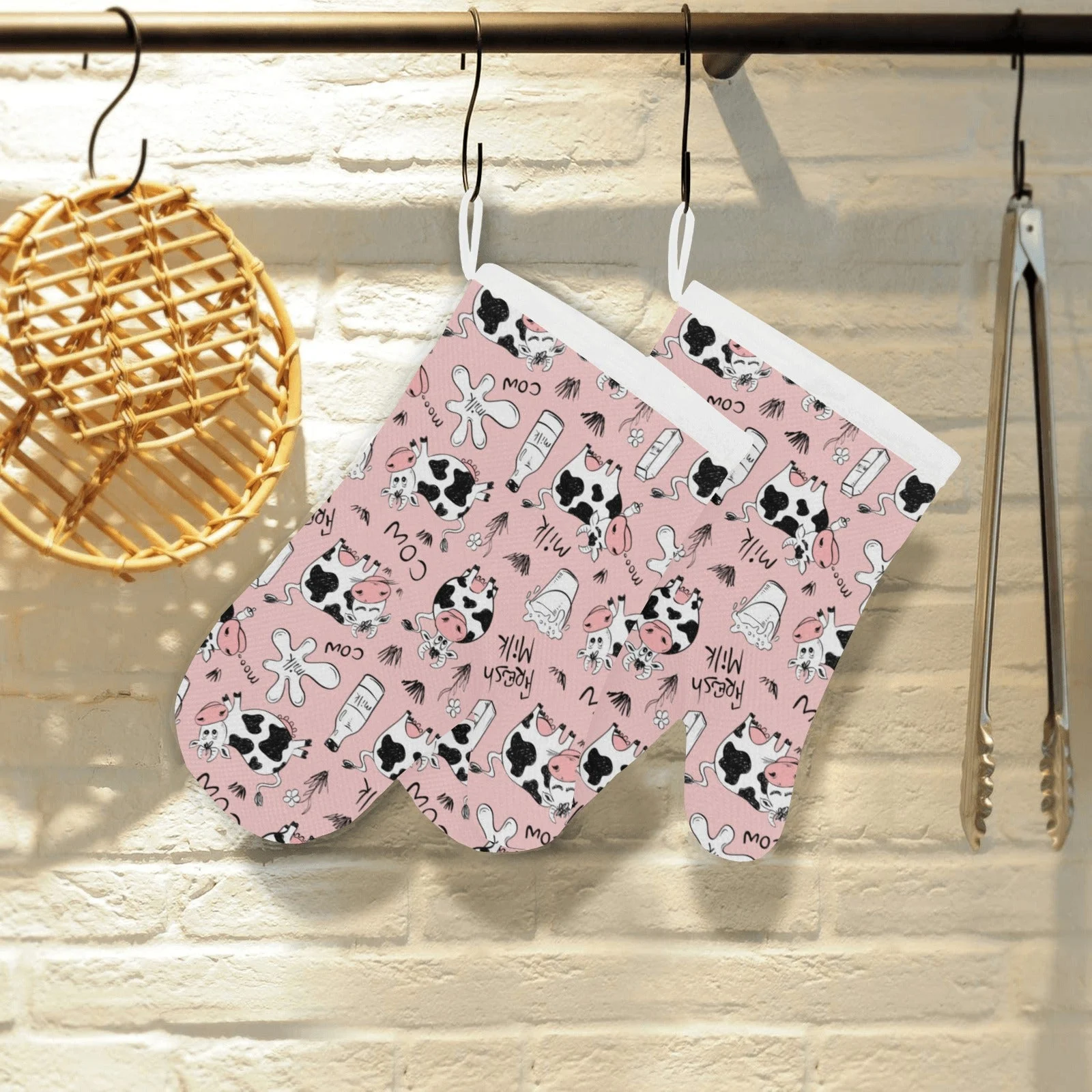 Cows Milk Product Pink Background Heat Resistant Oven Mitts Pot Holders Set Cows Milk Product Pink Background Heat Resistant Oven Mitts Pot Holders Set