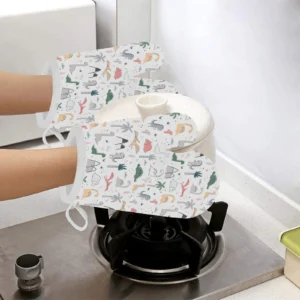 Cute Cartoon Dinosaurs Tree Pattern Heat Resistant Oven Mitts Pot Holders Set