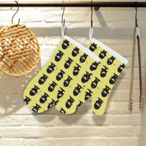 Cute Ninja Yellow Background Heat Resistant Oven Mitts Pot Holders Set