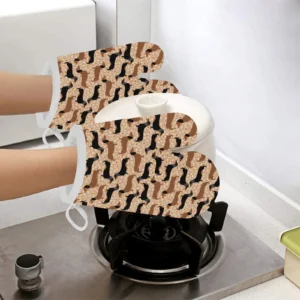 Dachshund Floral Background Heat Resistant Oven Mitts Pot Holders Set