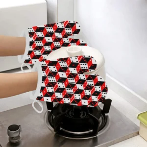 Dice Pattern Print Design 02 Heat Resistant Oven Mitts Pot Holders Set