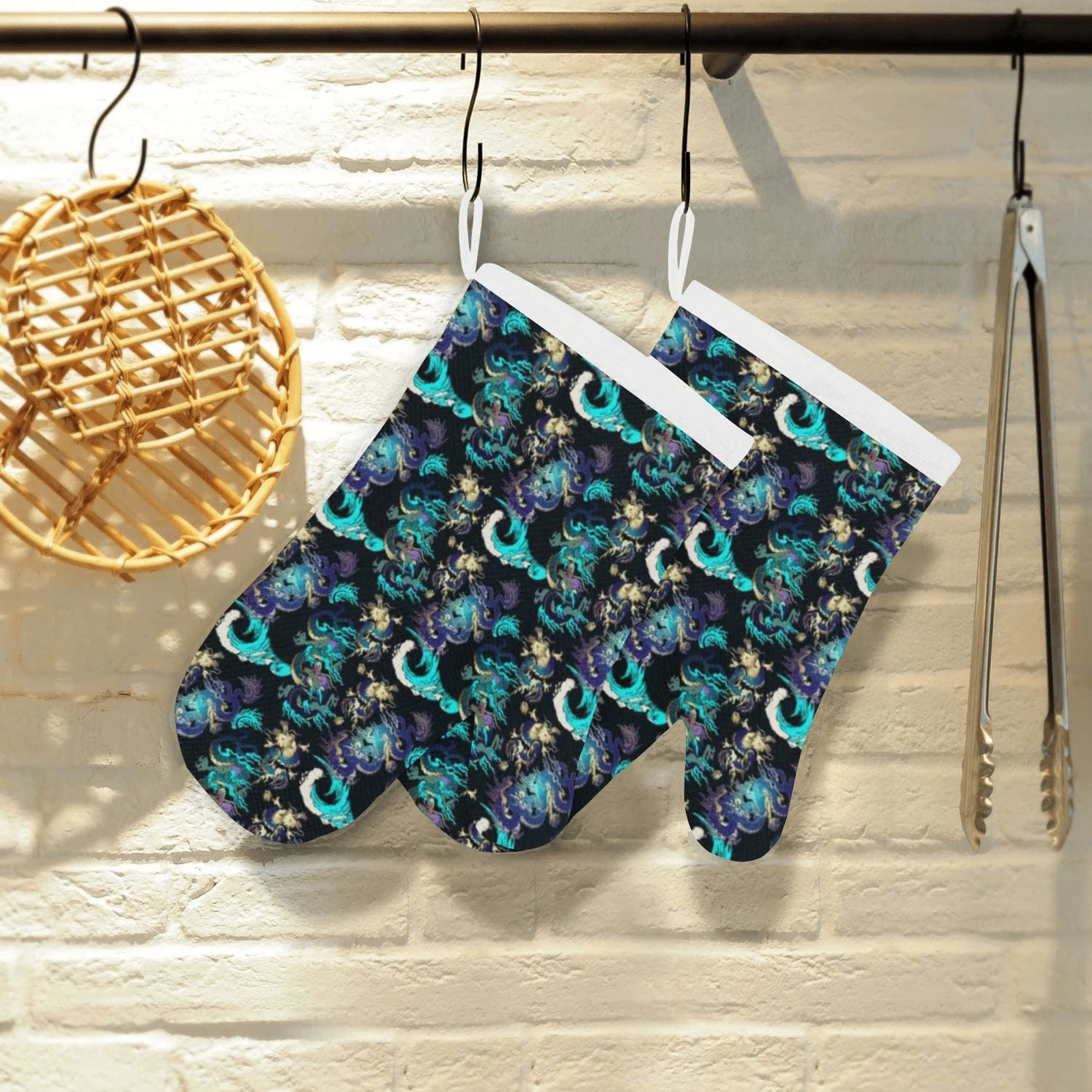 Dragon Sea Wave Pattern Heat Resistant Oven Mitts Pot Holders Set Dragon Sea Wave Pattern Heat Resistant Oven Mitts Pot Holders Set