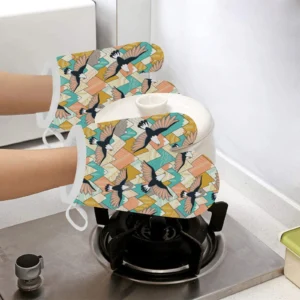 Eagle Pattern Print Design 02 Heat Resistant Oven Mitts Pot Holders Set