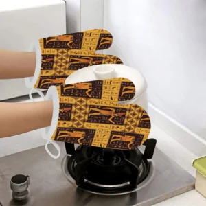 Egypt Hieroglyphics Pattern Print Design 05 Heat Resistant Oven Mitts Pot Holders Set