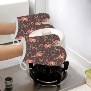 Fox Leaves Mushroom Pattern Heat Resistant Oven Mitts Pot Holders Set