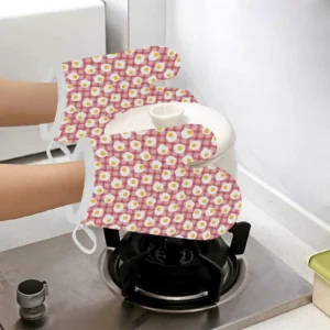 Fried Eggs Pattern Print Design 03 Heat Resistant Oven Mitts & Pot Holders Set