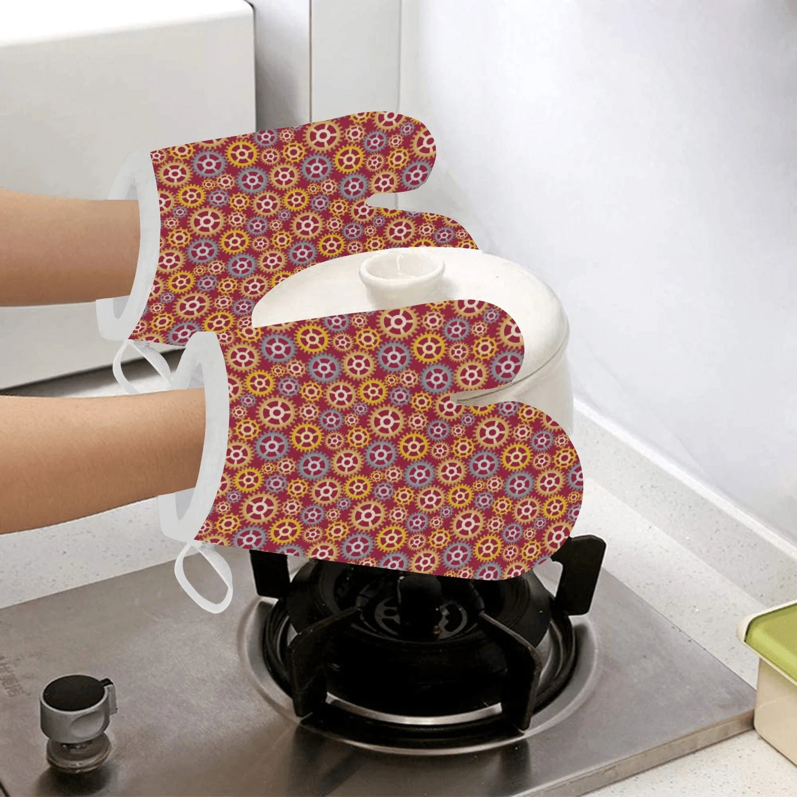 Gear Pattern Print Design 04 Heat Resistant Oven Mitts & Pot Holders Set Gear Pattern Print Design 04 Heat Resistant Oven Mitts & Pot Holders Set