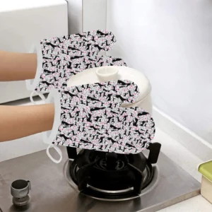 Greyhound Pattern Print Design 02 Heat Resistant Oven Mitts & Pot Holders Set