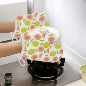 Guava Pattern Heat Resistant Oven Mitts Pot Holders Set
