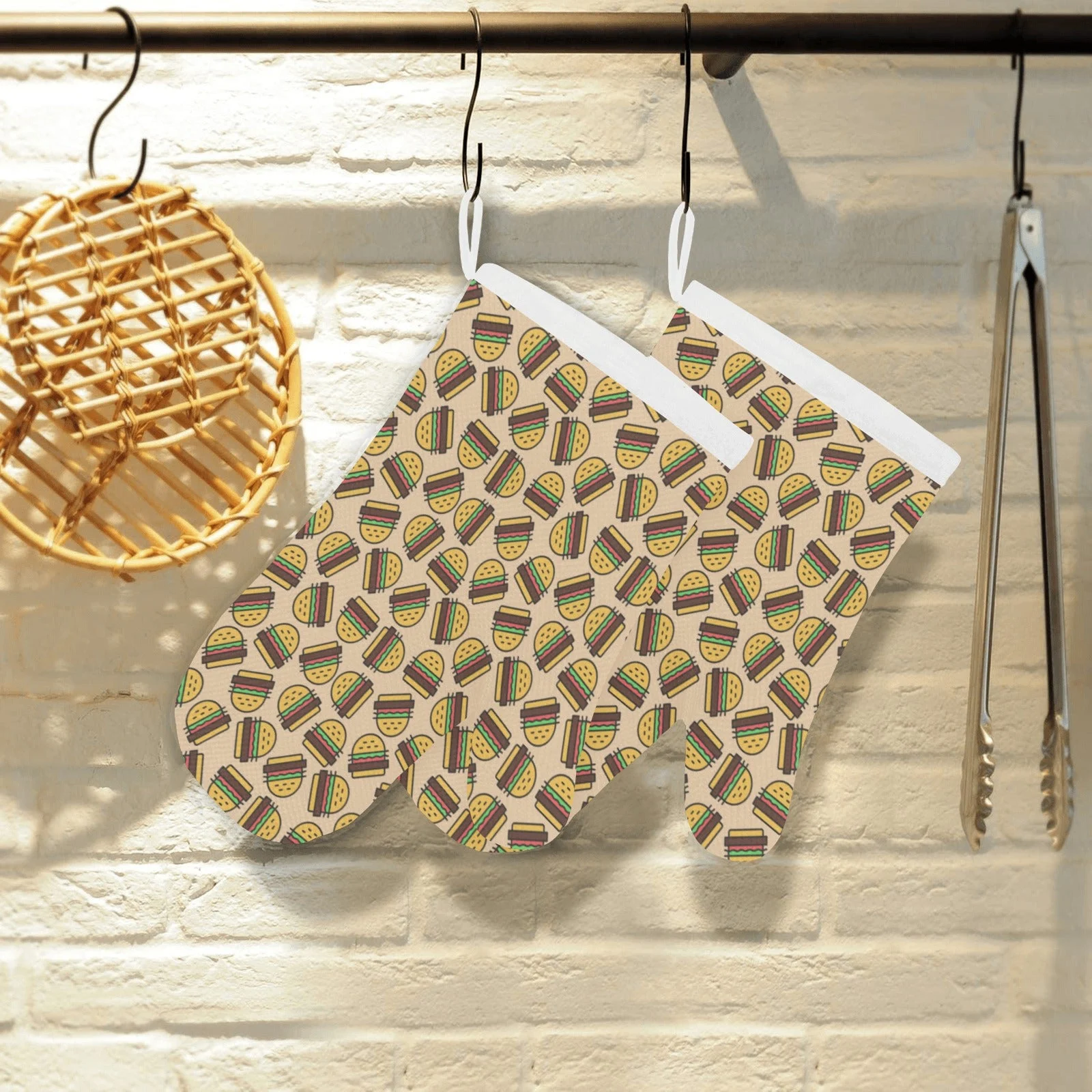 Hamburger Pattern Print Design 01 Heat Resistant Oven Mitts & Pot Holders Set Hamburger Pattern Print Design 01 Heat Resistant Oven Mitts & Pot Holders Set