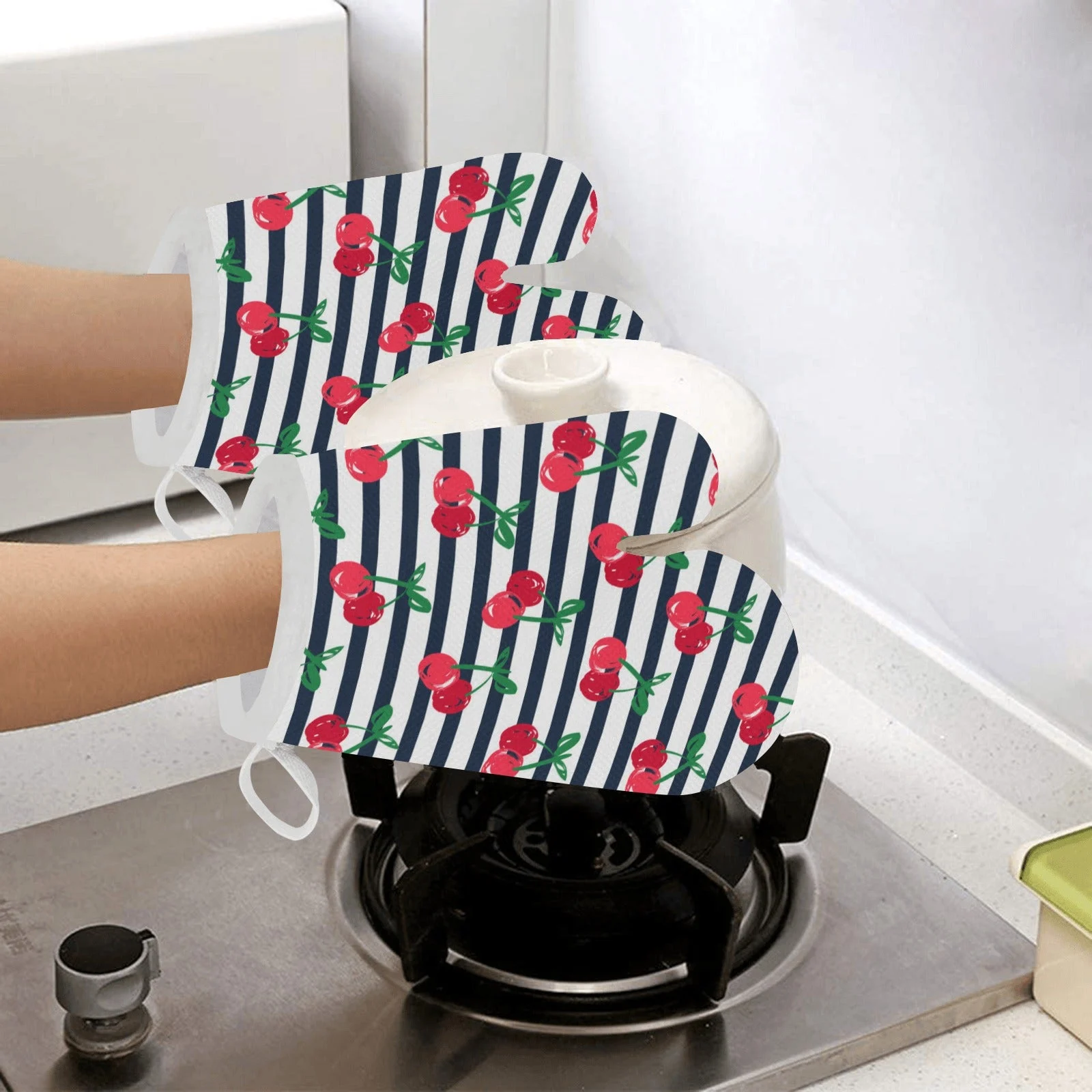 Hand Drawn Cherry Pattern Striped Background Heat Resistant Oven Mitts Pot Holders Set Hand Drawn Cherry Pattern Striped Background Heat Resistant Oven Mitts Pot Holders Set