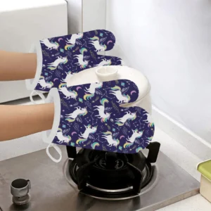 Hand Drawn Cute Unicorn Star Planet Heat Resistant Oven Mitts Pot Holders Set