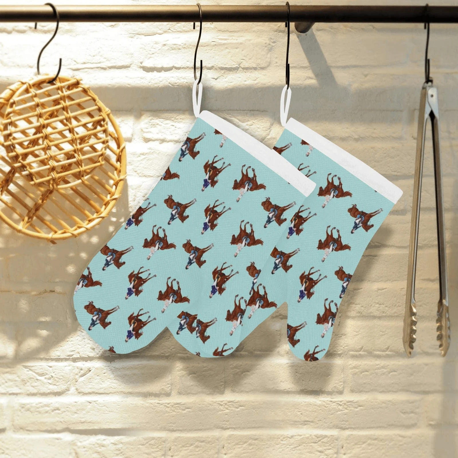 Horses Running Horses Rider Pattern Heat Resistant Oven Mitts Pot Holders Set Horses Running Horses Rider Pattern Heat Resistant Oven Mitts Pot Holders Set