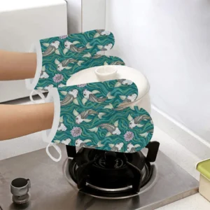 Koi Fish Carp Fish Lotus Pattern Heat Resistant Oven Mitts Pot Holders Set