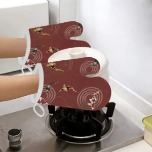 Koi Fish Carp Fish Red Background Heat Resistant Oven Mitts Pot Holders Set