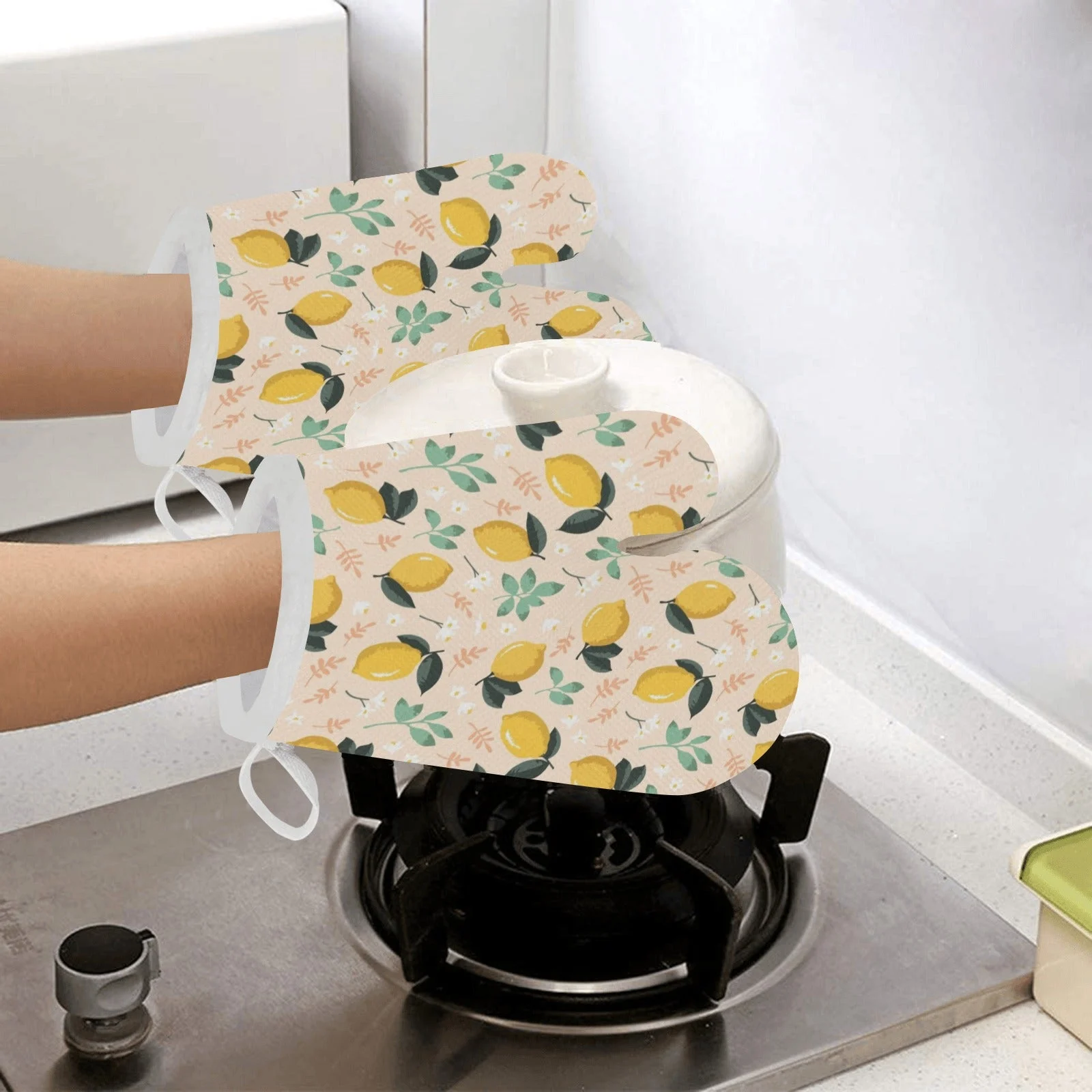 Lemon Flower Leave Pattern Heat Resistant Oven Mitts Pot Holders Set Lemon Flower Leave Pattern Heat Resistant Oven Mitts Pot Holders Set