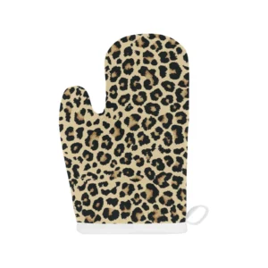 Leopard Print Design Pattern Heat Resistant Oven Mitts Pot Holders Set