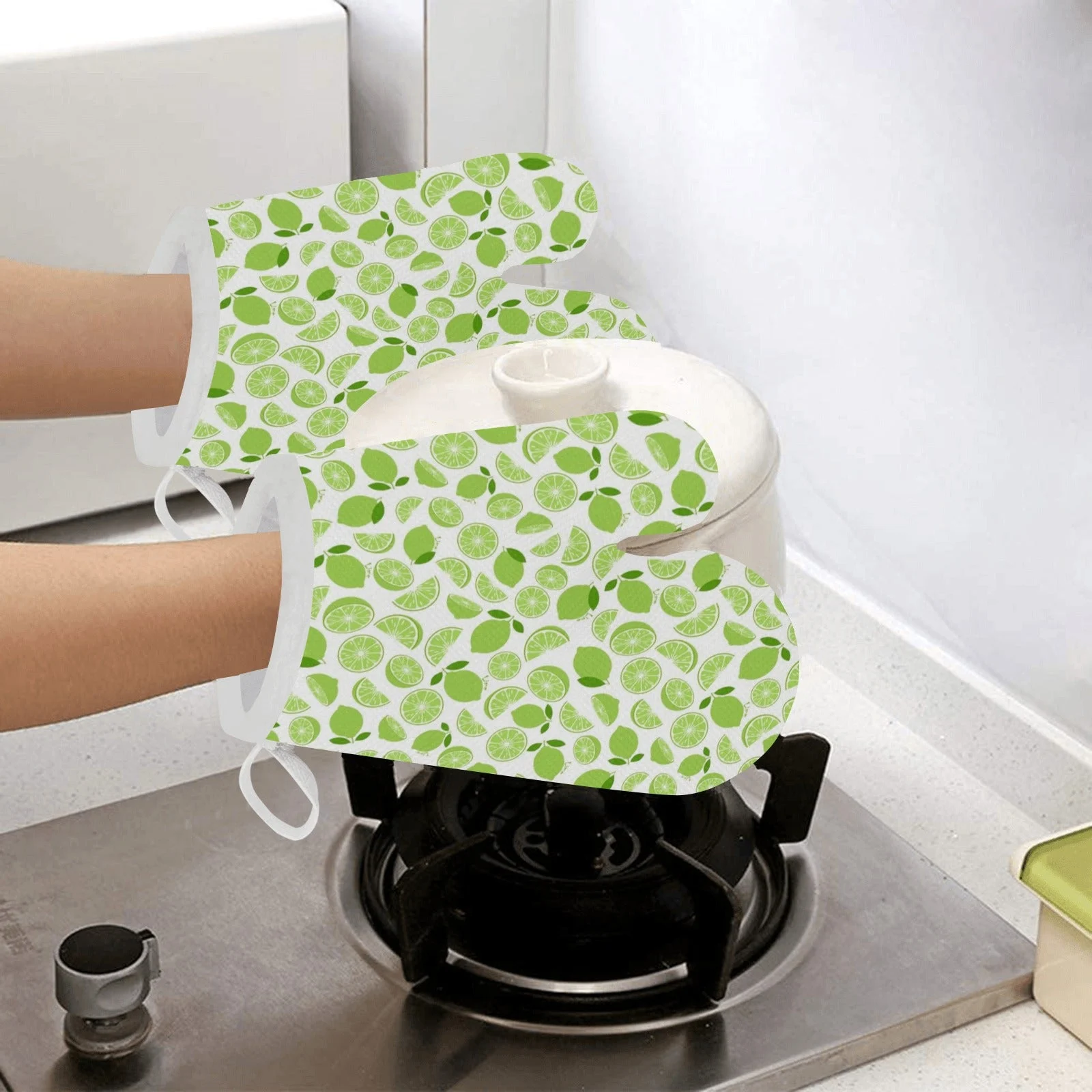 Lime Design Pattern Heat Resistant Oven Mitts Pot Holders Set Lime Design Pattern Heat Resistant Oven Mitts Pot Holders Set