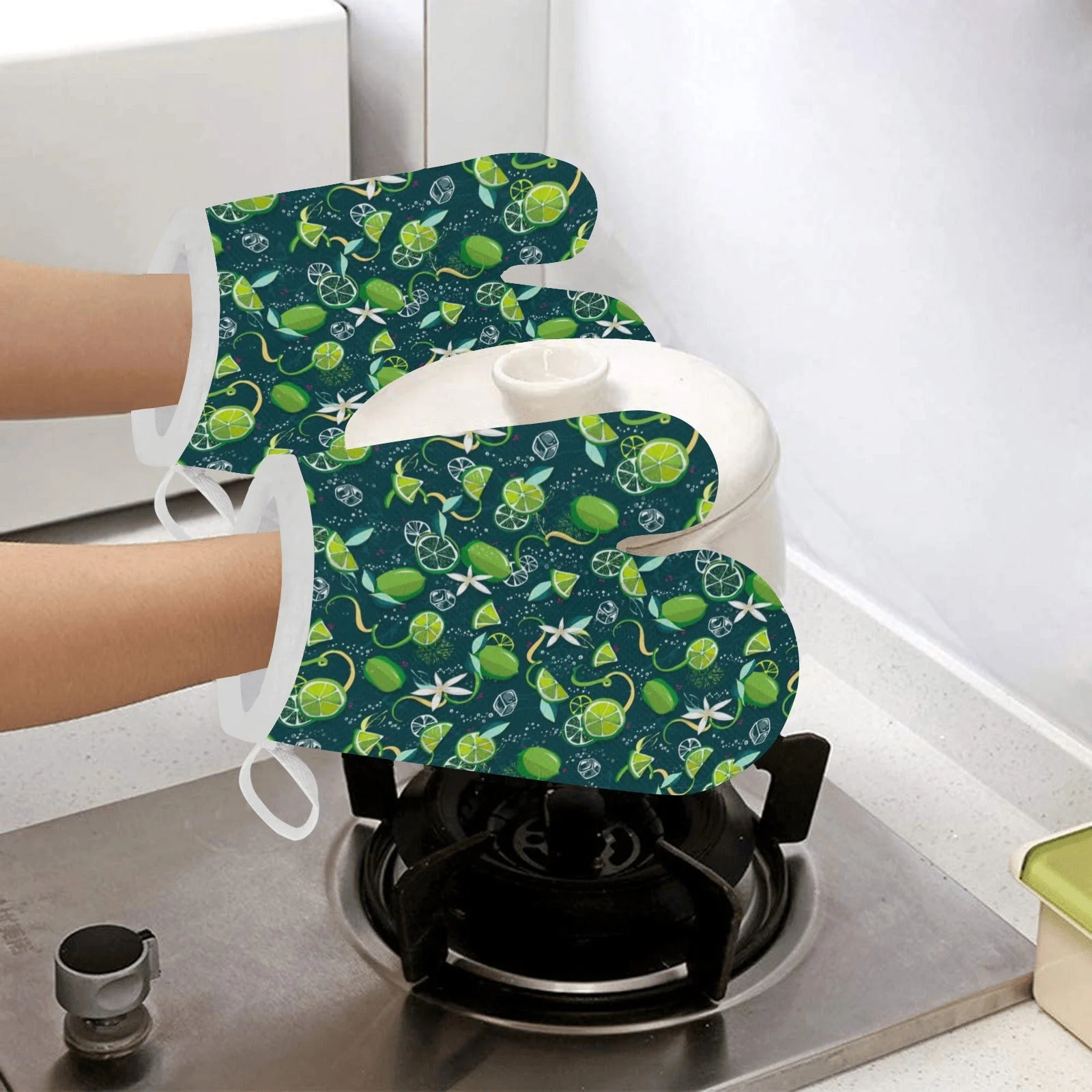 Lime Ice Flower Pattern Heat Resistant Oven Mitts Pot Holders Set Lime Ice Flower Pattern Heat Resistant Oven Mitts Pot Holders Set
