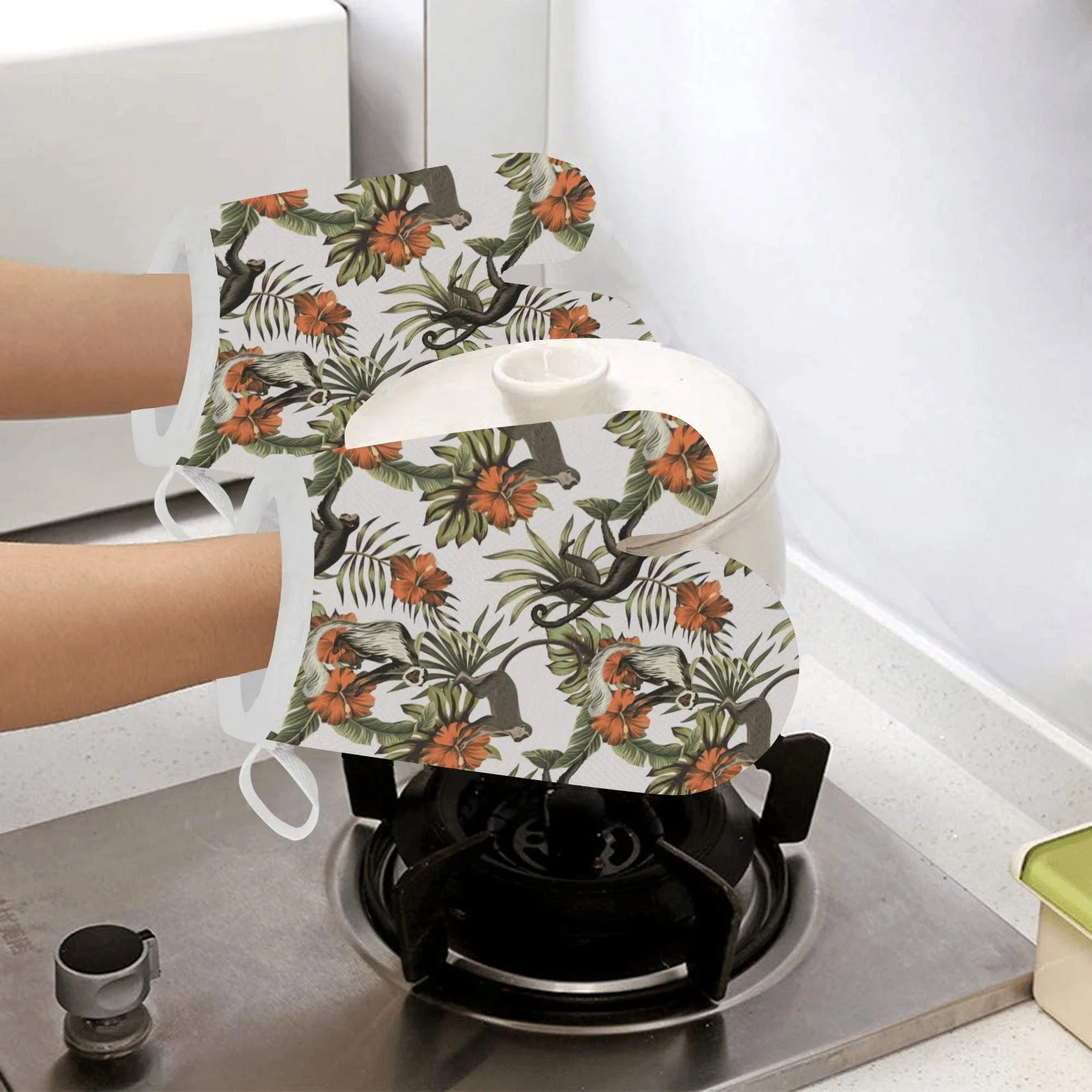 Monkey Red Hibiscus Flower Palm Leaves Floral Pattern Heat Resistant Oven Mitts Pot Holders Set Monkey Red Hibiscus Flower Palm Leaves Floral Pattern Heat Resistant Oven Mitts Pot Holders Set