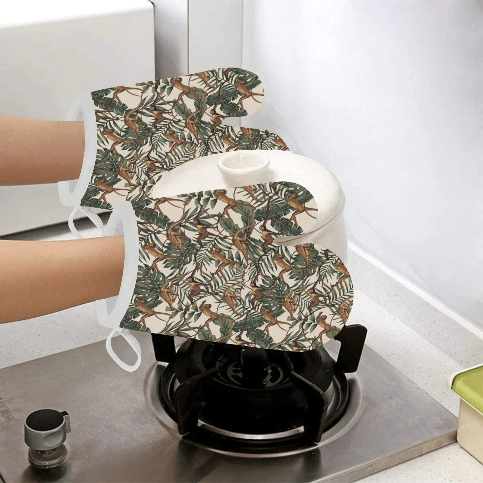 Monkey Tropical Leaves Background Heat Resistant Oven Mitts Pot Holders Set Monkey Tropical Leaves Background Heat Resistant Oven Mitts Pot Holders Set