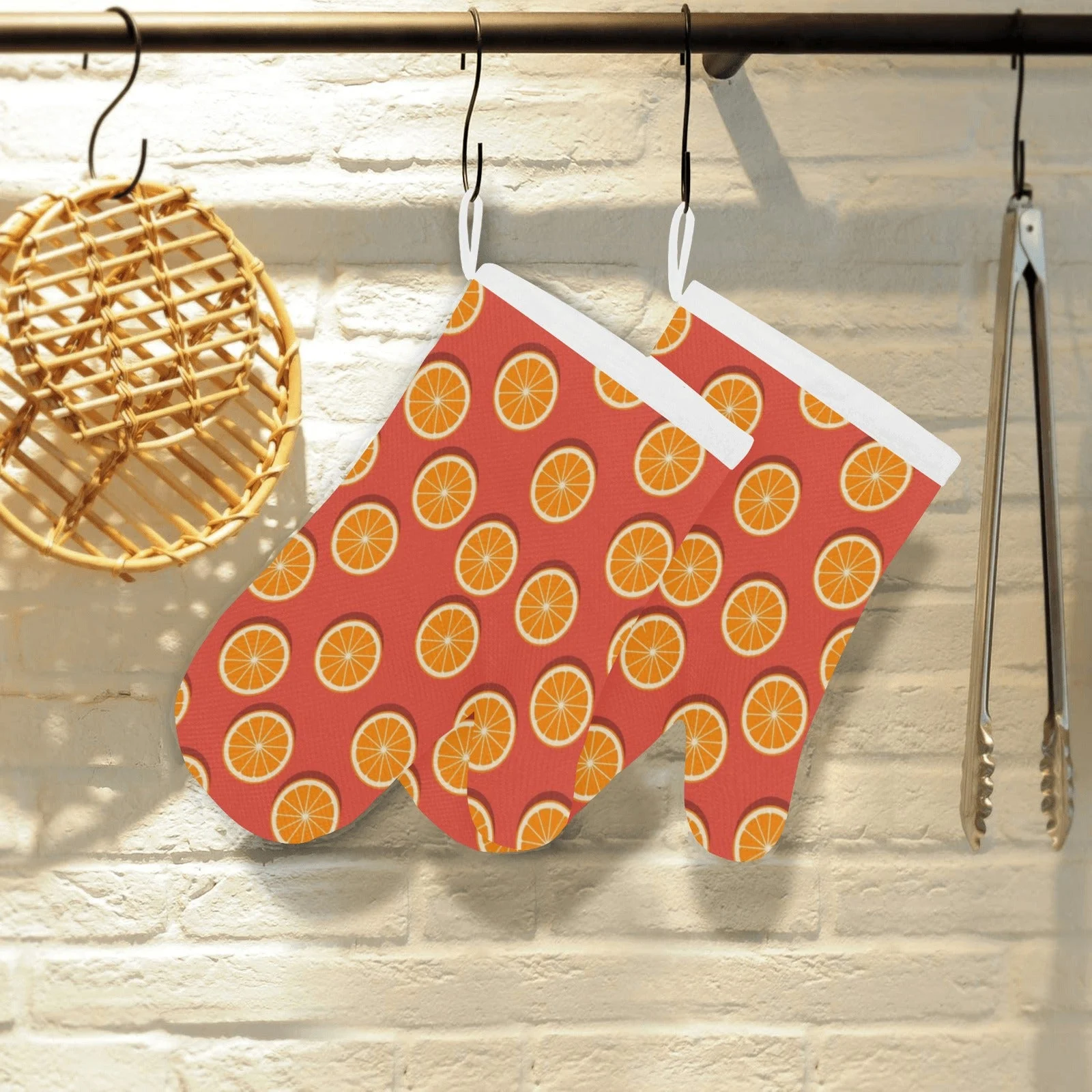Oranges Pattern Red Background Heat Resistant Oven Mitts Pot Holders Set Oranges Pattern Red Background Heat Resistant Oven Mitts Pot Holders Set