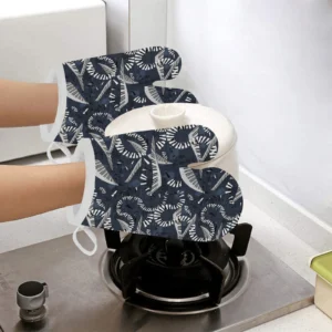 Piano Pattern Print Design 02 Heat Resistant Oven Mitts & Pot Holders Set