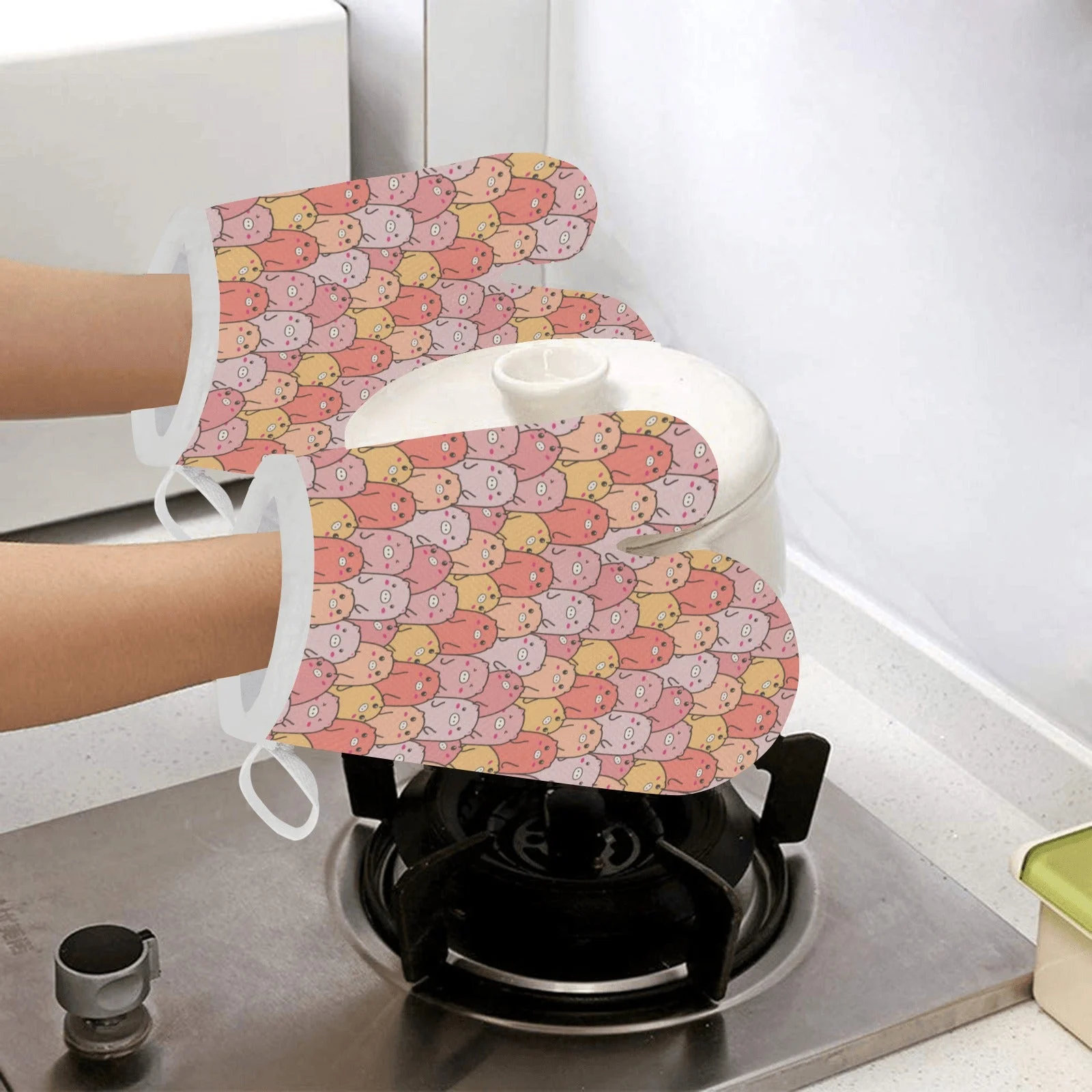 Pig Pattern Print Design 04 Heat Resistant Oven Mitts & Pot Holders Set Pig Pattern Print Design 04 Heat Resistant Oven Mitts & Pot Holders Set