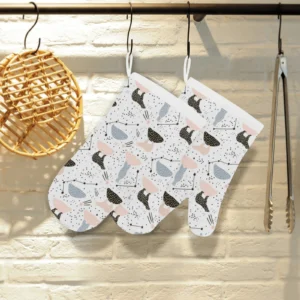 Polar Bears Star Polka Dot Pattern Heat Resistant Oven Mitts Pot Holders Set