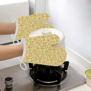 Popcorn Pattern Print Design 04 Heat Resistant Oven Mitts & Pot Holders Set
