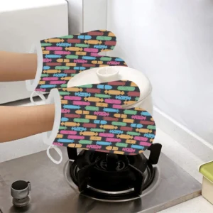 Skate Board Pattern Print Design 02 Heat Resistant Oven Mitts & Pot Holders Set