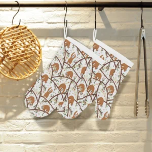 Sloths Hanging on the Tree Pattern Heat Resistant Oven Mitts Pot Holders Set