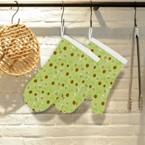 Snail Pattern Print Design 01 Heat Resistant Oven Mitts & Pot Holders Set