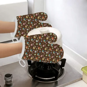 Snail Pattern Print Design 03 Heat Resistant Oven Mitts & Pot Holders Set