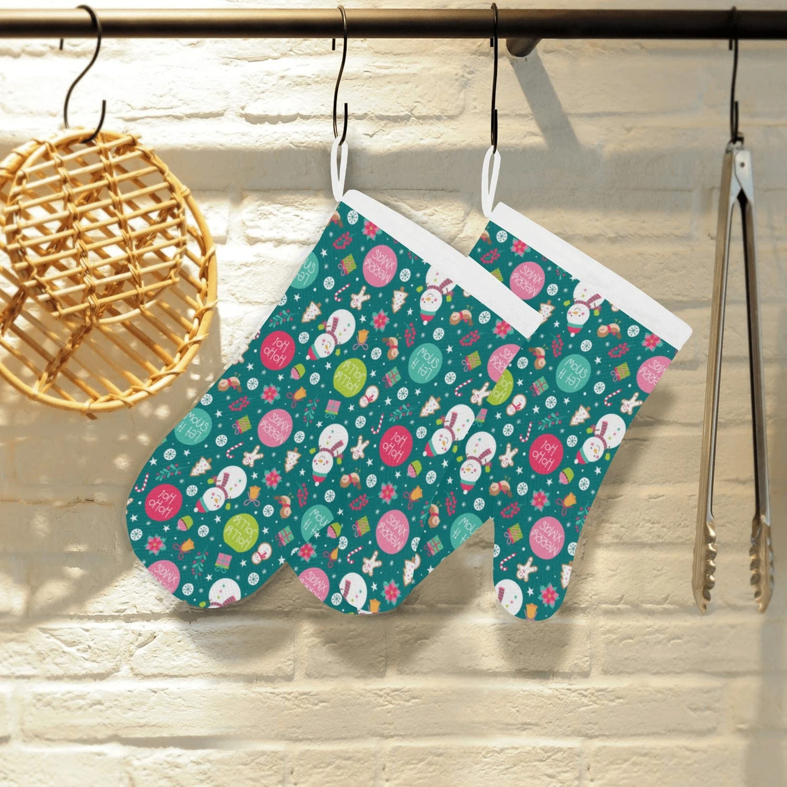 Snowman Bird Decorative Elements Christmas Pattern Heat Resistant Oven Mitts Pot Holders Set Snowman Bird Decorative Elements Christmas Pattern Heat Resistant Oven Mitts Pot Holders Set